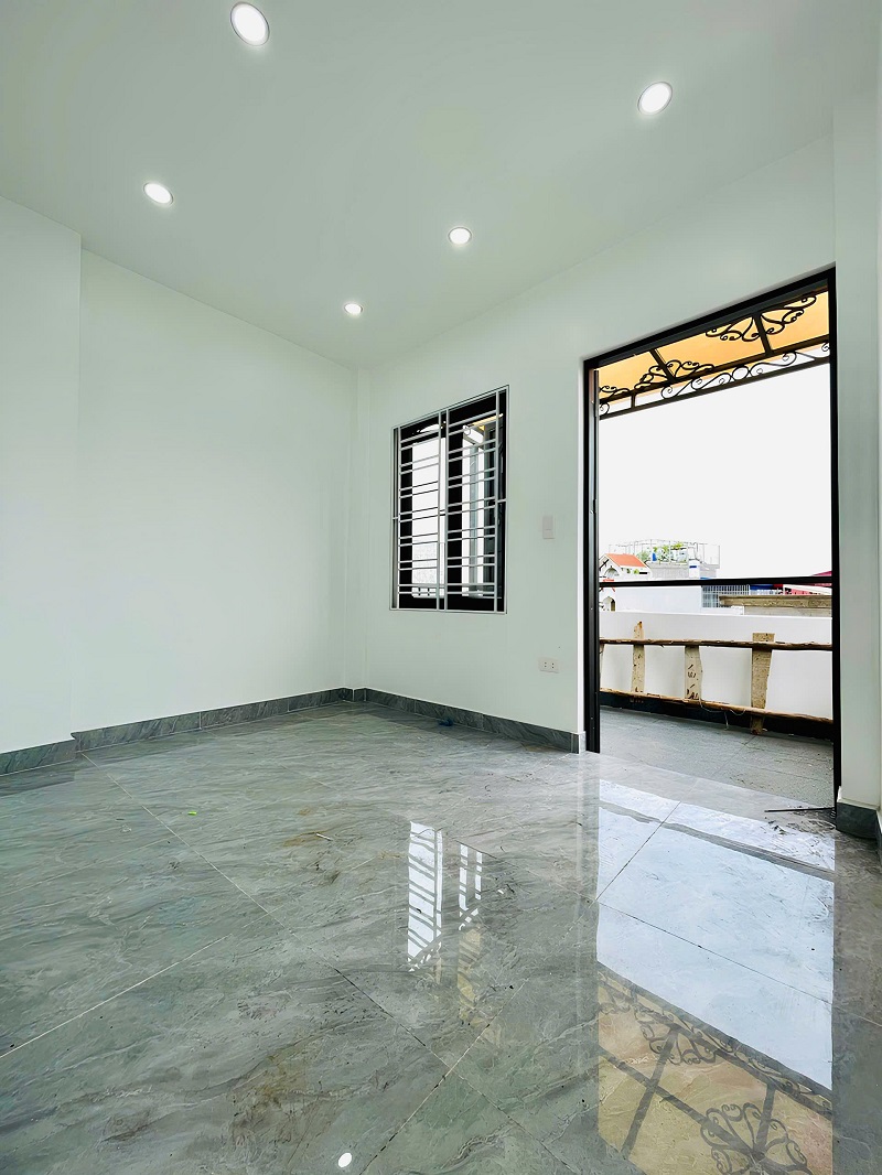 Bán Nhà 4 Tầng Ngõ 169 Trần Nguyên Hãn, Lê Chân – Độc Lập, Sân Cổng, Xây Mới Đẹp